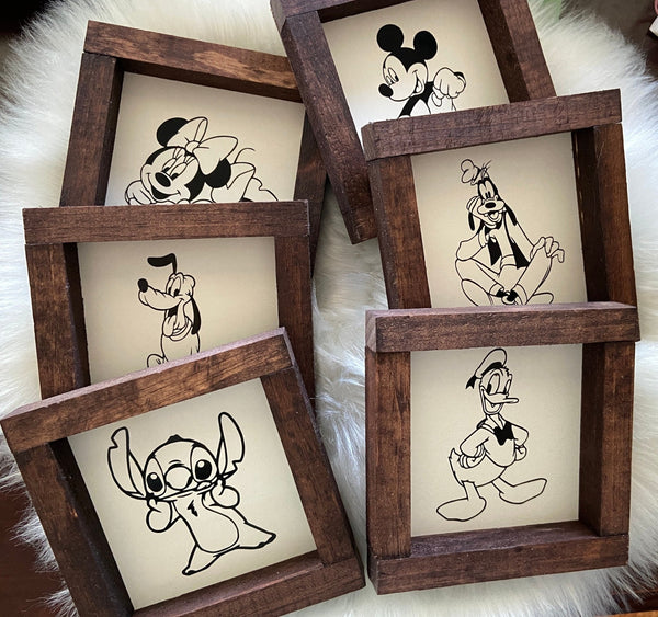 Disney mini wood sign Stitch Donald Mickey Goofy Pluto Minnie - Moonshineandglitter