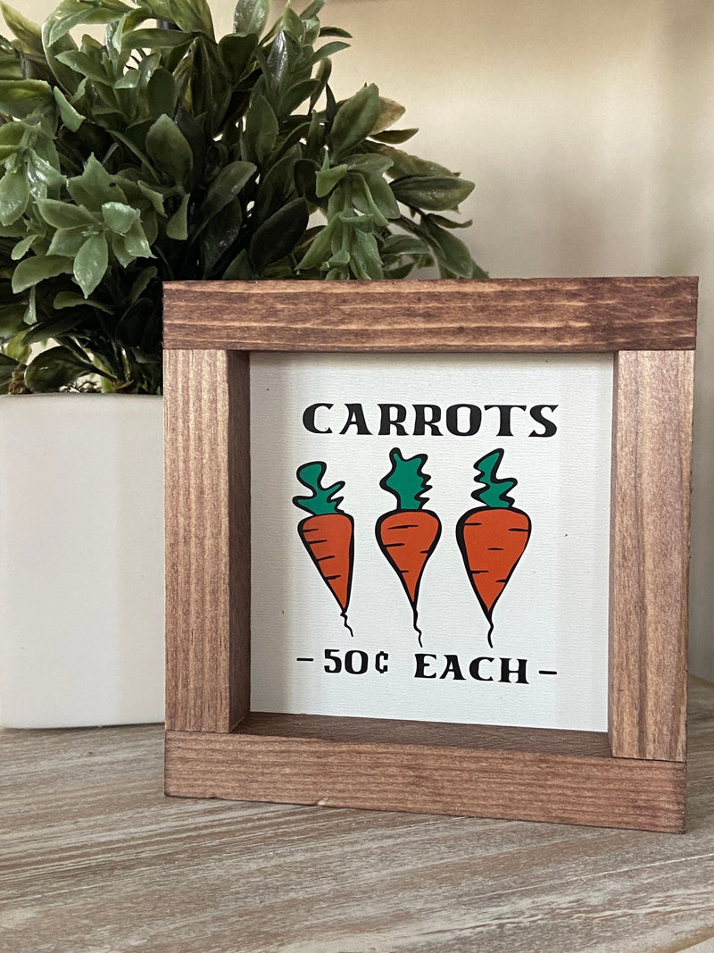 Easter Bunny Carrots mini wood signs - Moonshineandglitter