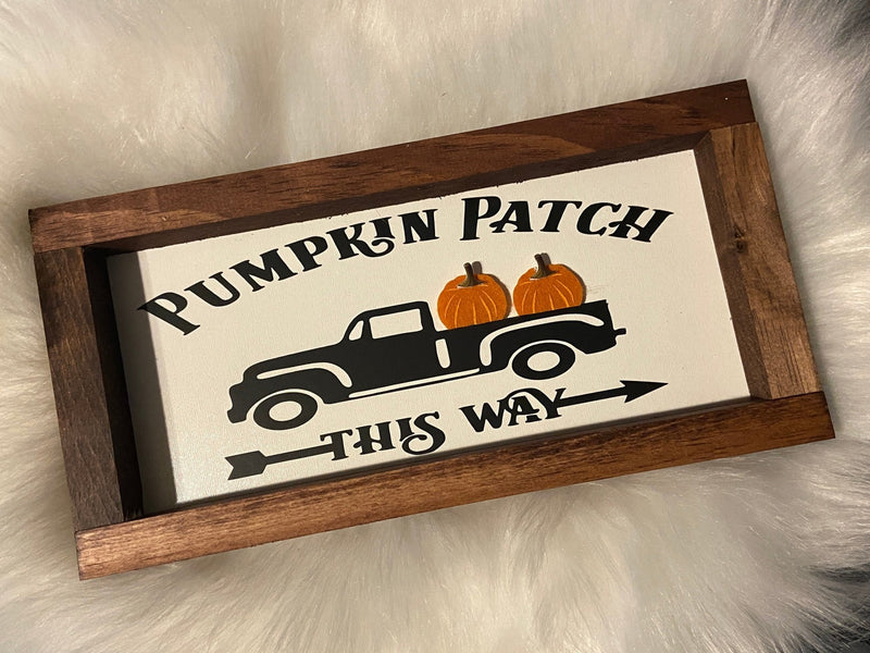 Fall Pumpkin Halloween wood sign - Moonshineandglitter
