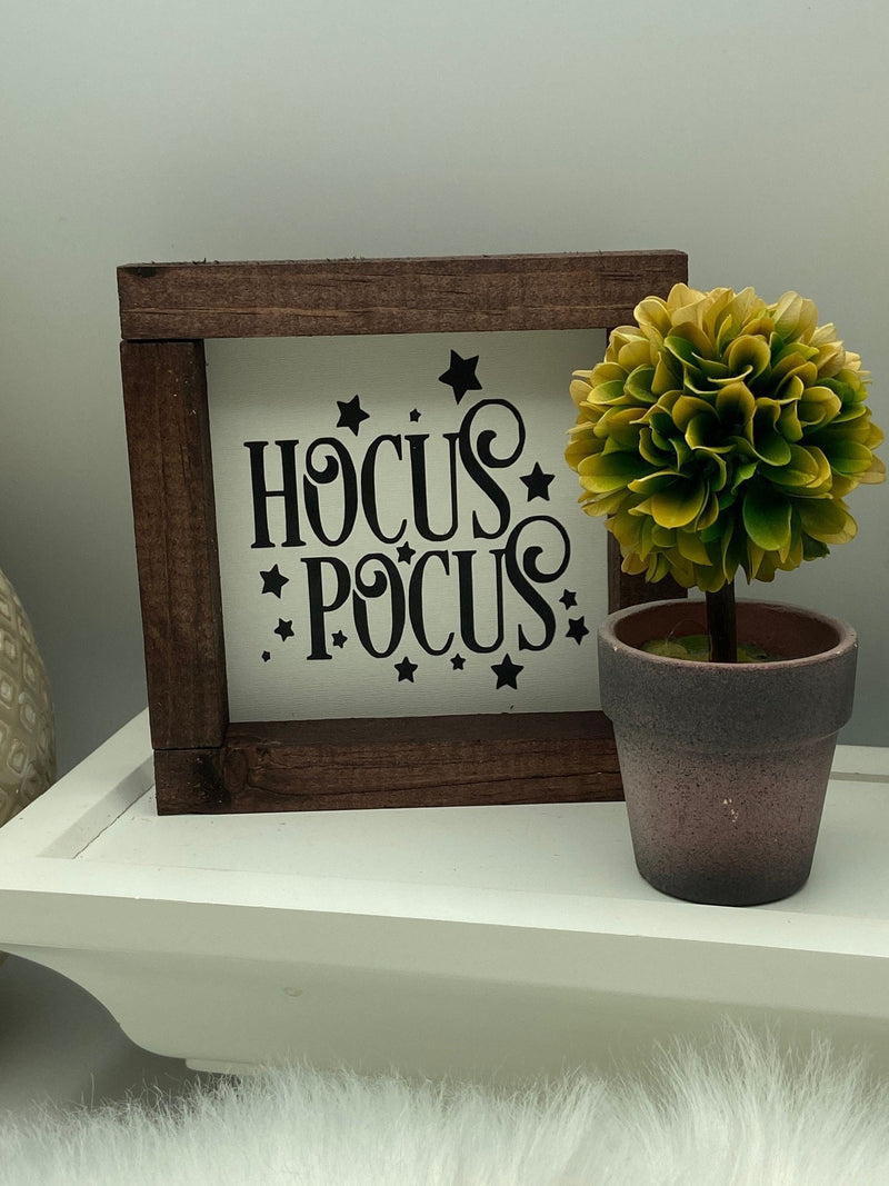 Fall Pumpkin Halloween wood sign - Moonshineandglitter