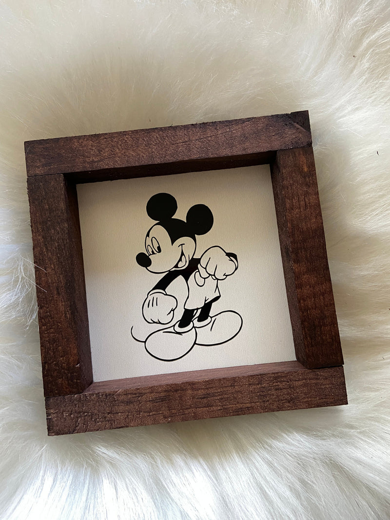 Disney mini wood sign Stitch Donald Mickey Goofy Pluto Minnie