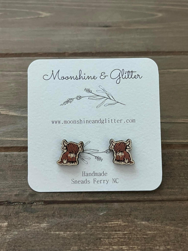 Hand-painted Highland Cow Stud Earrings - Farm Farmer Hypoallergenic Gift for Her Cow lover