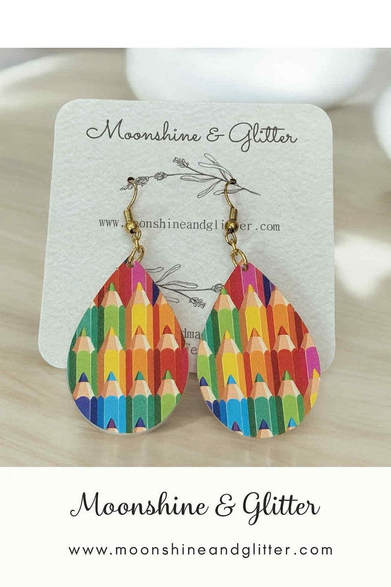 Colored pencil dangle Earrings, Teacher gift, Teacher Earrings, Art Lover Gifts, school Earrings, Gifts for Teachers, Reading