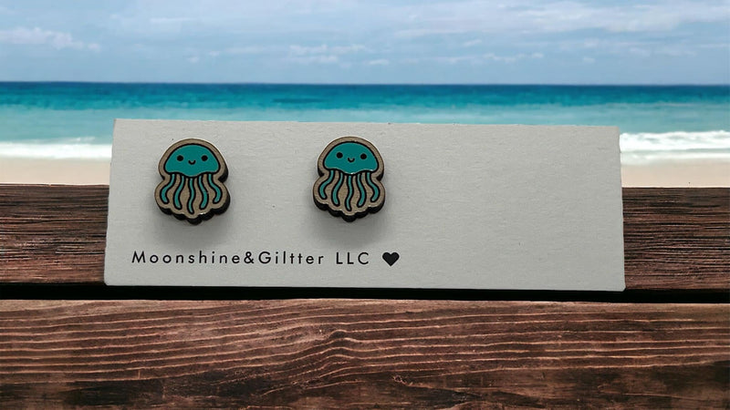 Jellyfish earrings Beach Vacation Ocean stud earrings fun jewelry wood minimalist - Moonshineandglitter