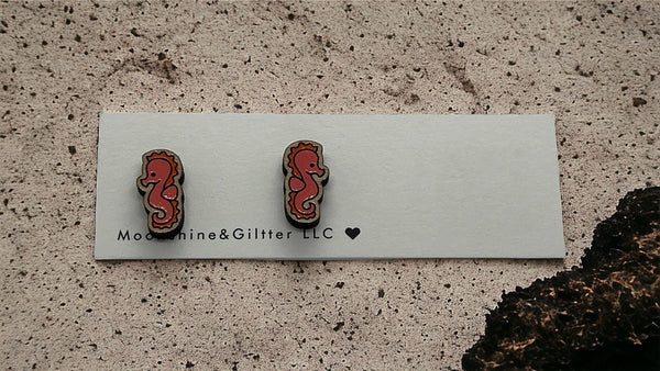 Seahorse stud earrings Beach Vacation Ocean stud earrings fun jewelry - Moonshineandglitter