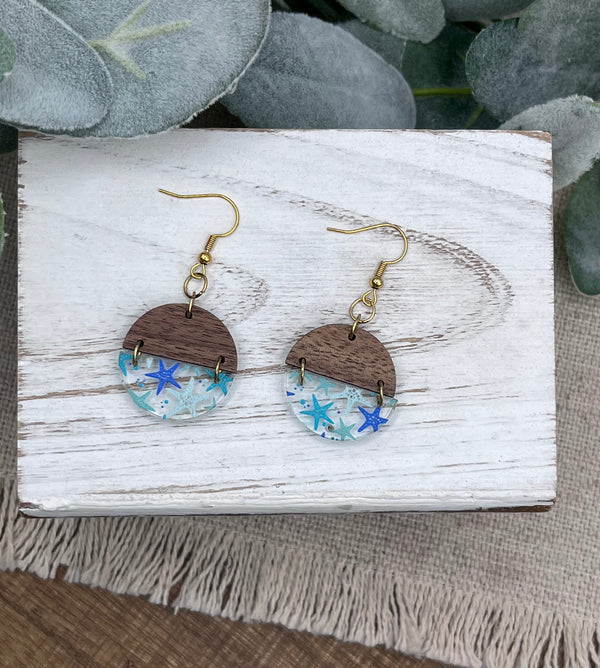 Starfish beach round dangle earring