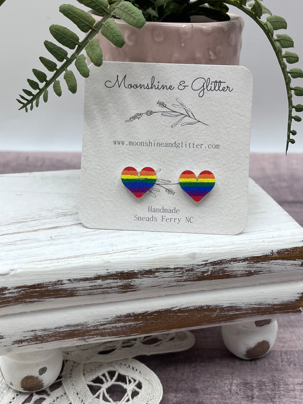 Rainbow heart stud earrings