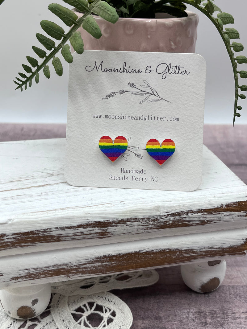 Rainbow heart stud earrings