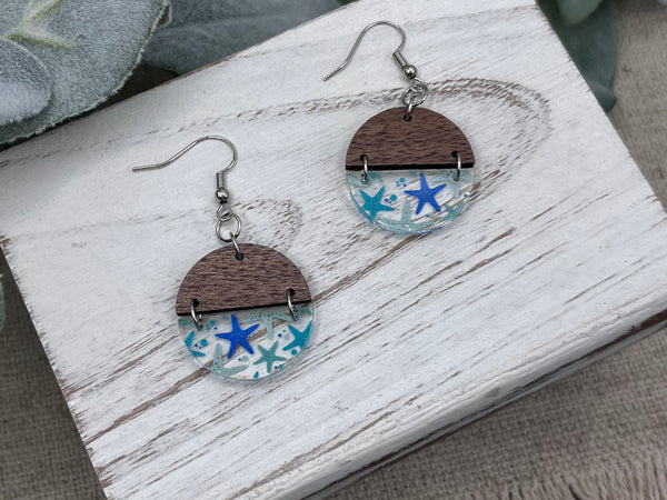 Starfish beach round dangle earring