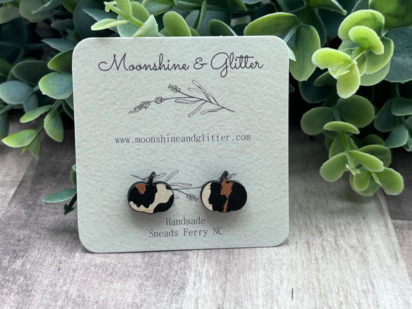 Leopard Pumpkin stud earrings