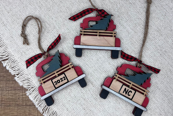 Customize rear Red pickup truck ornament