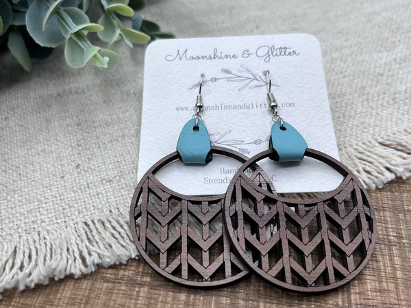 Walnut basket weave round earrings - Moonshineandglitter